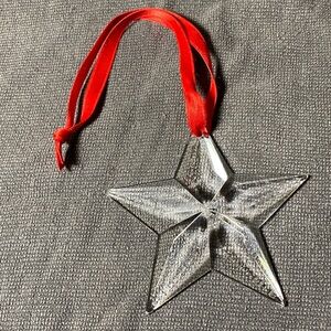 2006 Tiffany & Co Glass Crystal Star Christmas Ornament *As Is